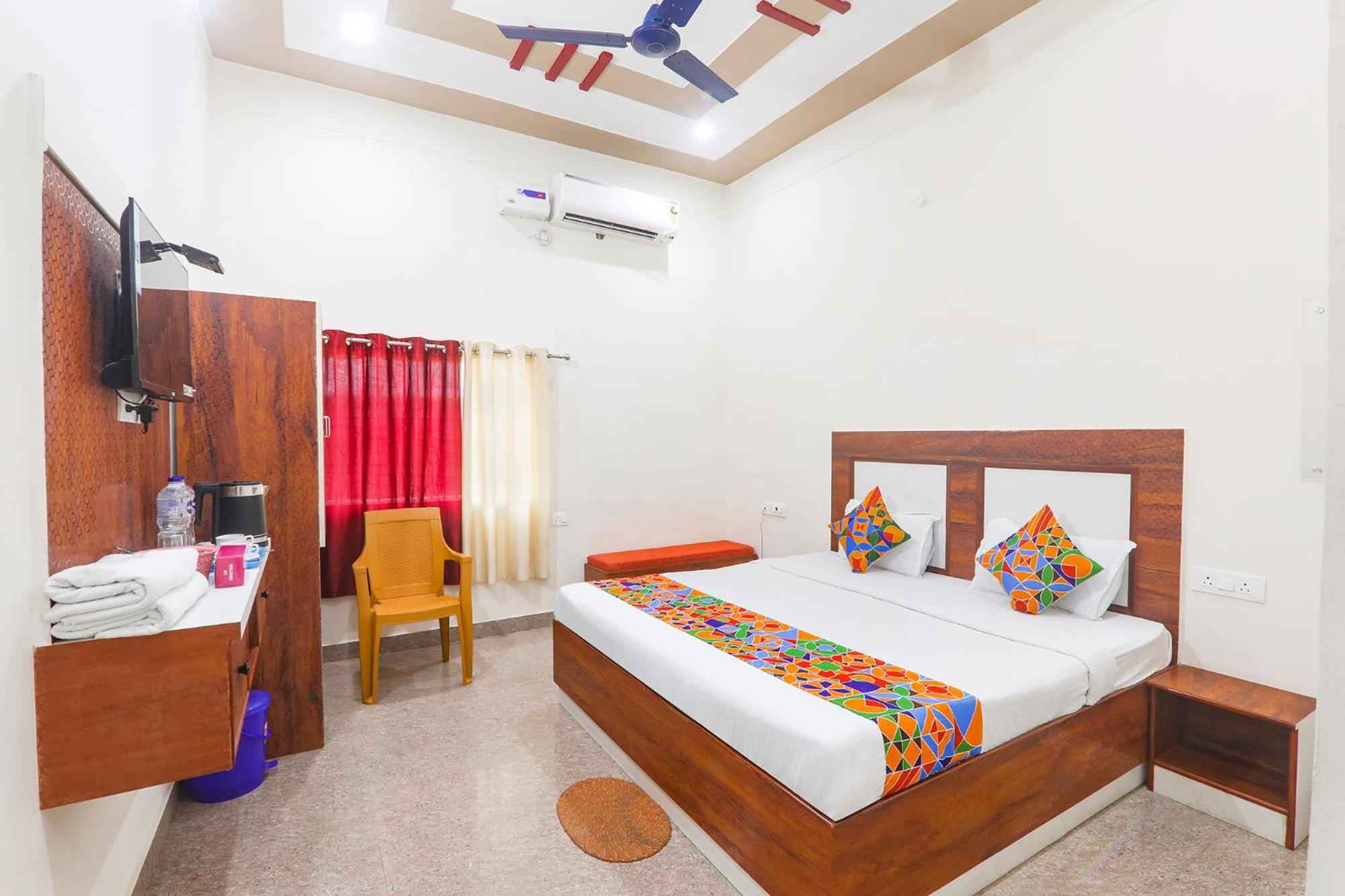 Fabhotel Shree Venkatesh Nileyam Ayodhya Ngoại thất bức ảnh